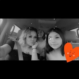 Meet your Posher, Casey